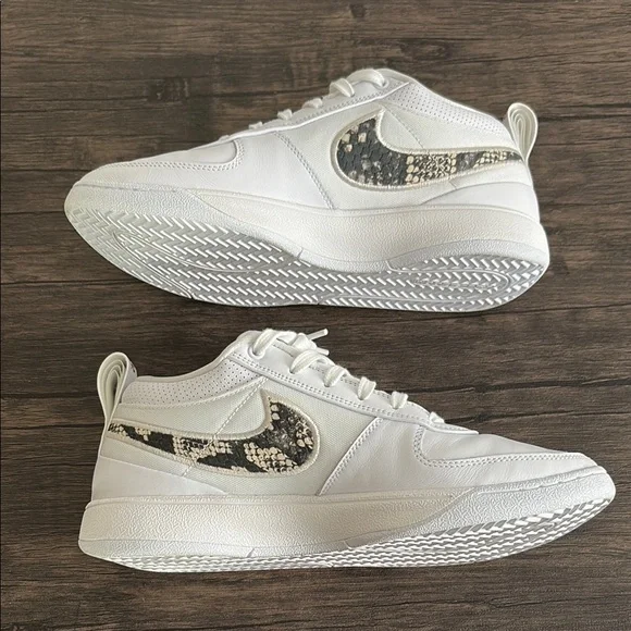 Lightly Used Nike Book1 Rattelsnake - Picture 6 of 7